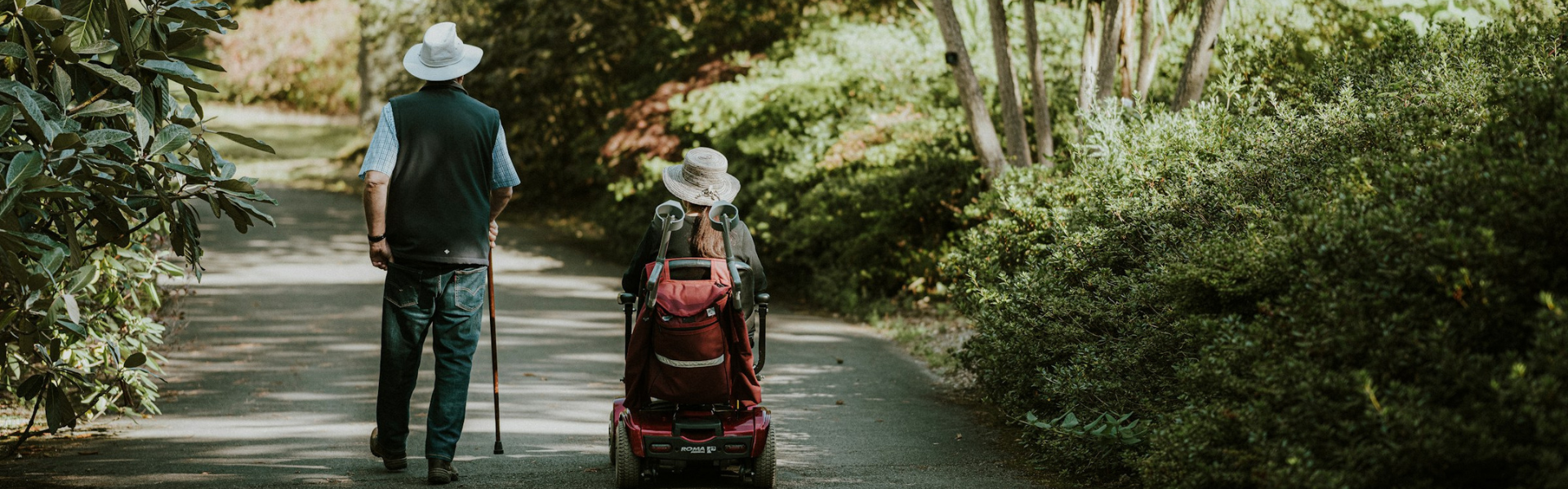 The Complete Guide to Renting vs Buying Mobility Equipment: Making the Right Choice for Your Situation