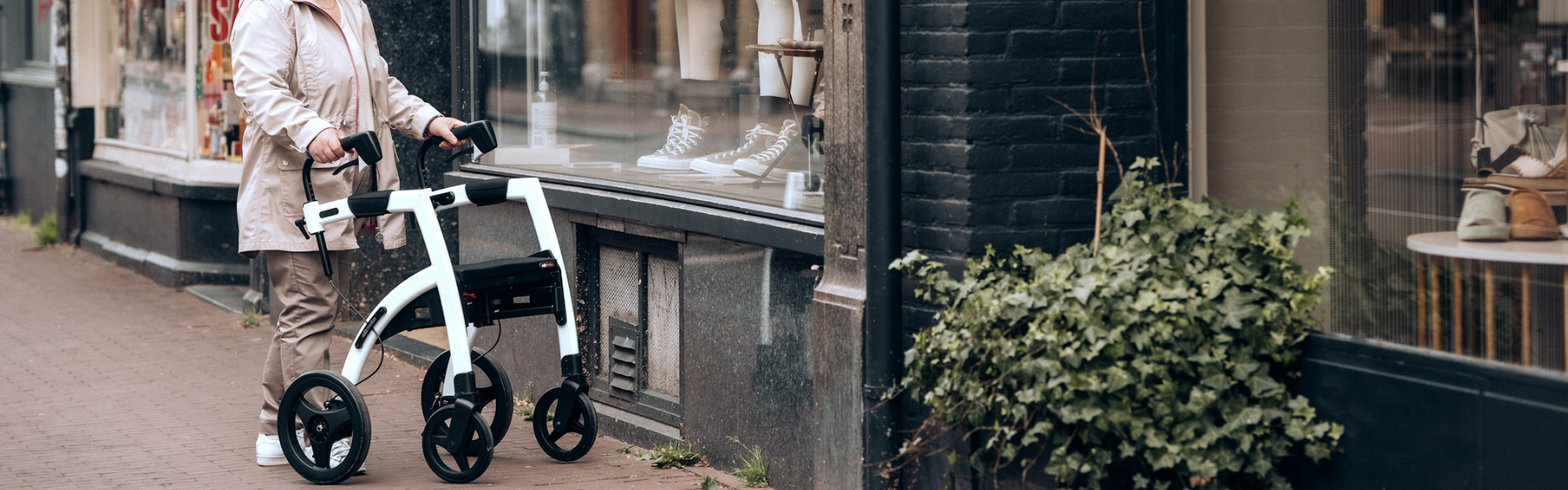 Why Renting Mobility Aids Makes Financial Sense: The Smart Alternative to Buying
