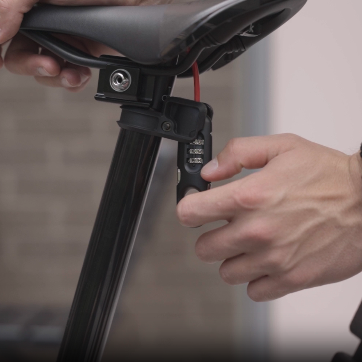 Brompton - Cafe Lock