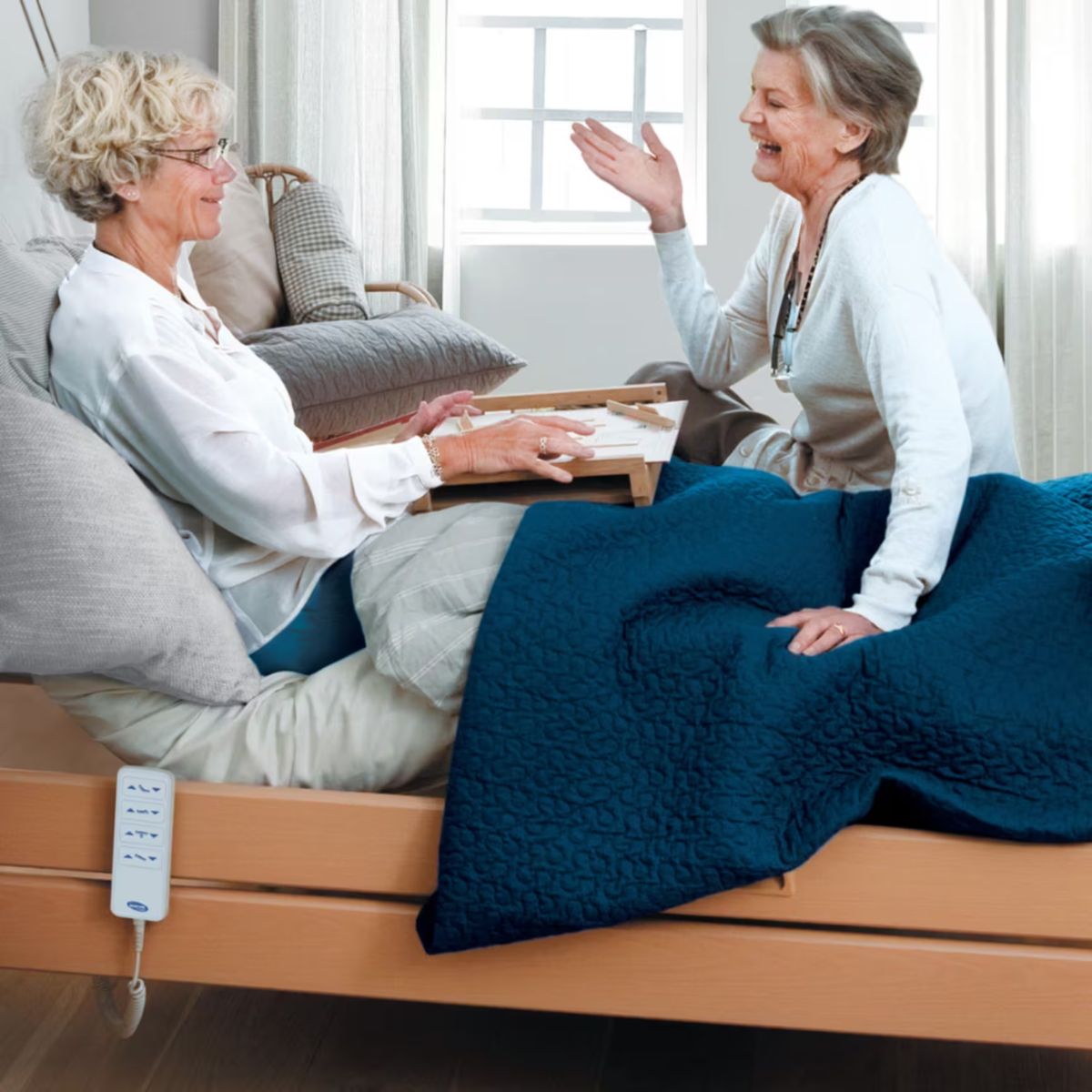 Tilt Profile Bed w/ Med Pressure Risk Mattress