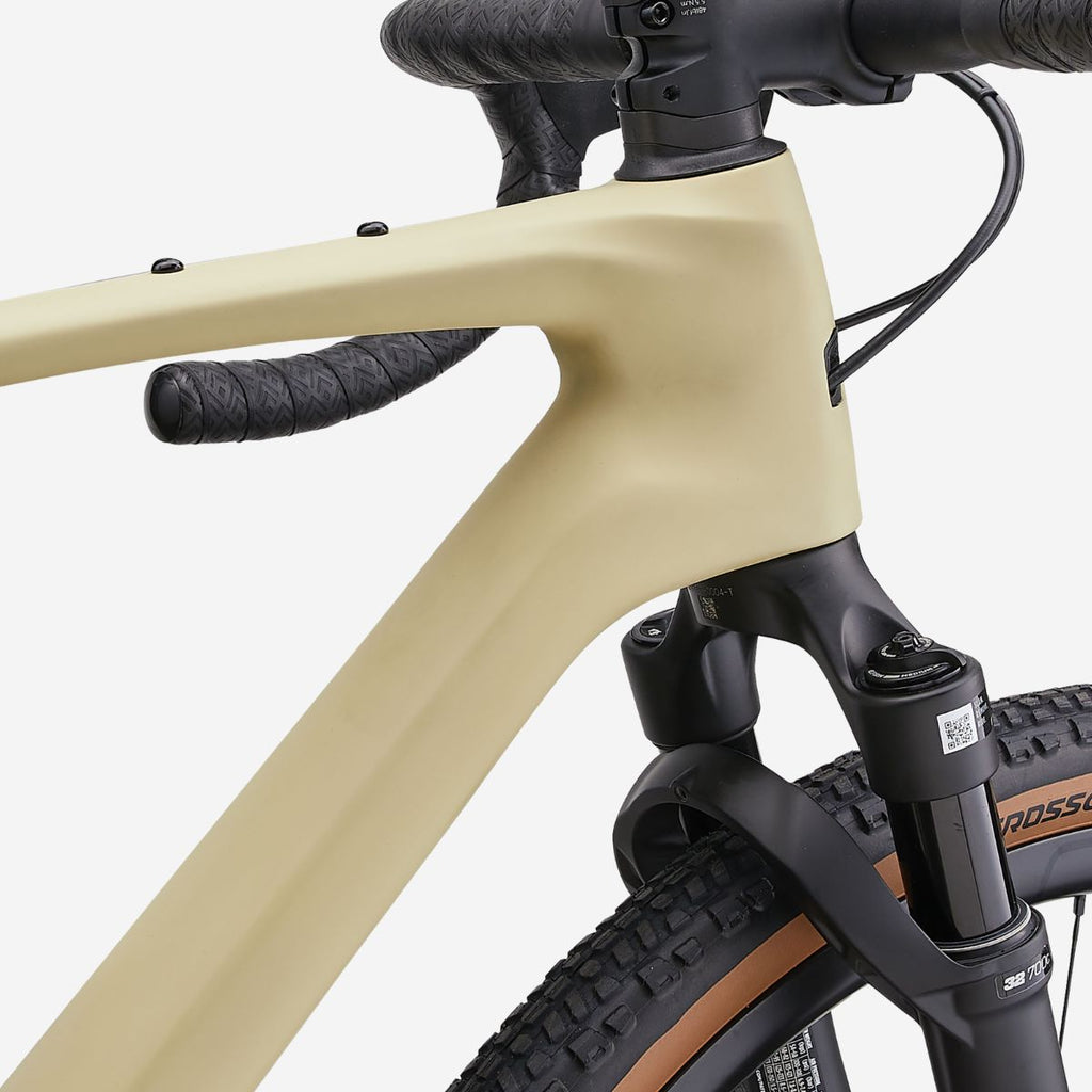 Giant Revolt X Advanced Pro 1