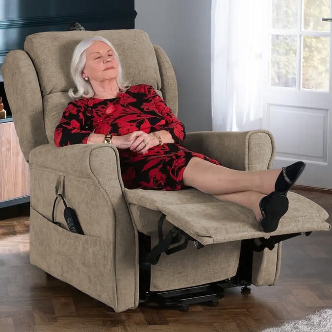 Serenita Luxury 4-Motor Riser Recliner (VAT Relief)